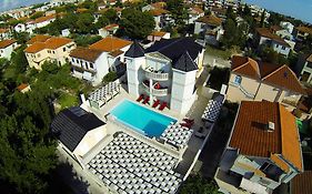 Apartments Villa Zlatko